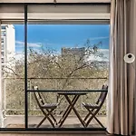 Elegant 16th - Near The Seine