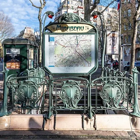 Elegant 16th - Near The Seine * Paris