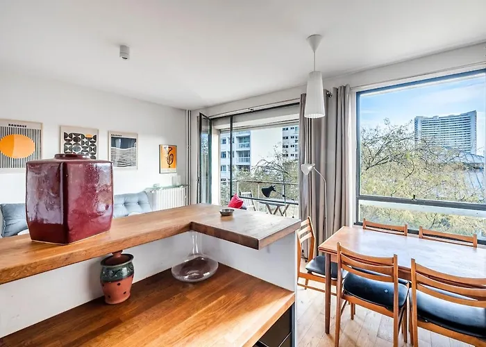 Elegant 16th - Near The Seine Apartmán